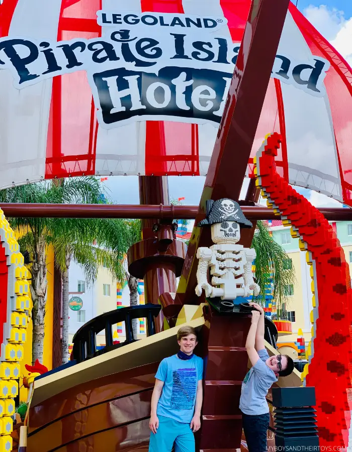 pirate island hotel resort